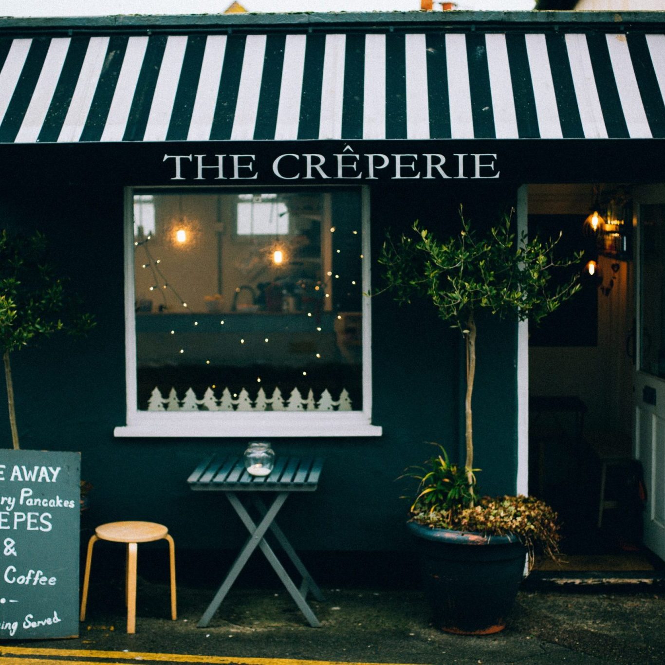 the-creperie-store-photography-776938